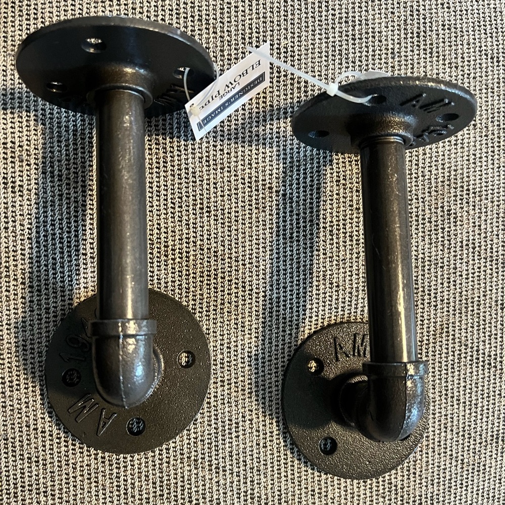 Industrial-look Shelving Brackets NWT